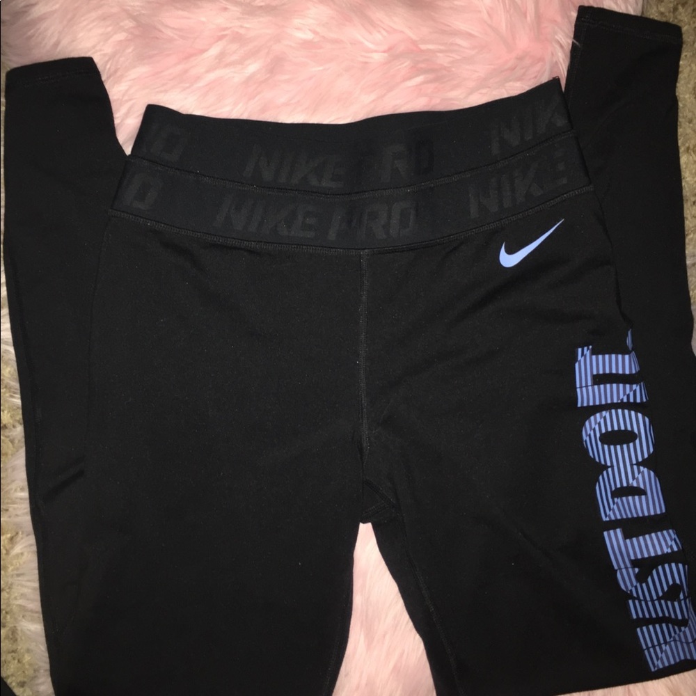 Women's Nike Leggings
